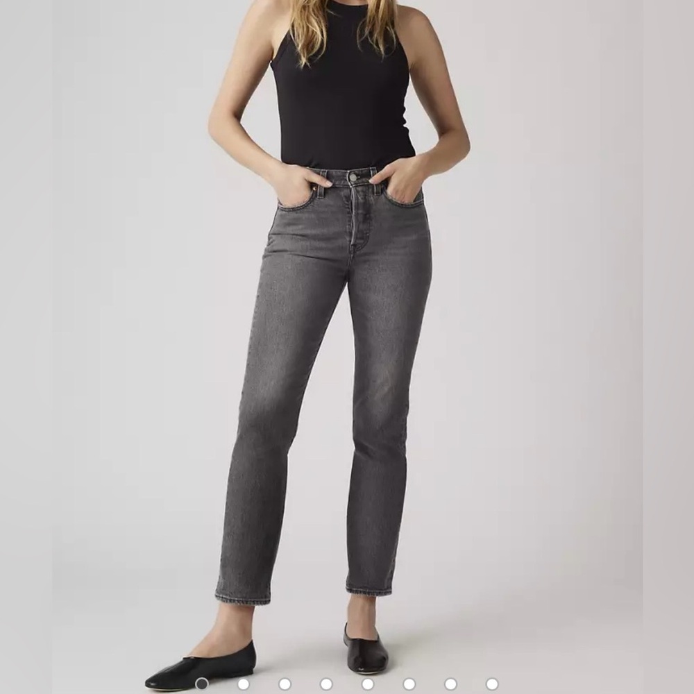 Levi’s Wedgie Straight Ankle Women’s Jeans, size 25